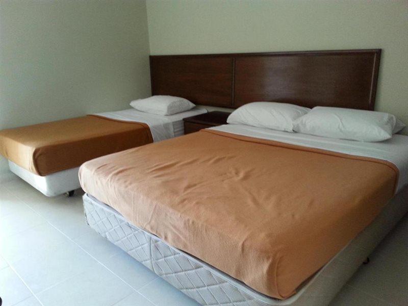 Mersing Beach Resort Ngoại thất bức ảnh