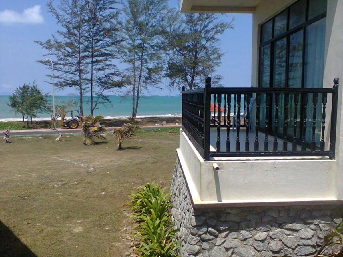 Mersing Beach Resort Ngoại thất bức ảnh